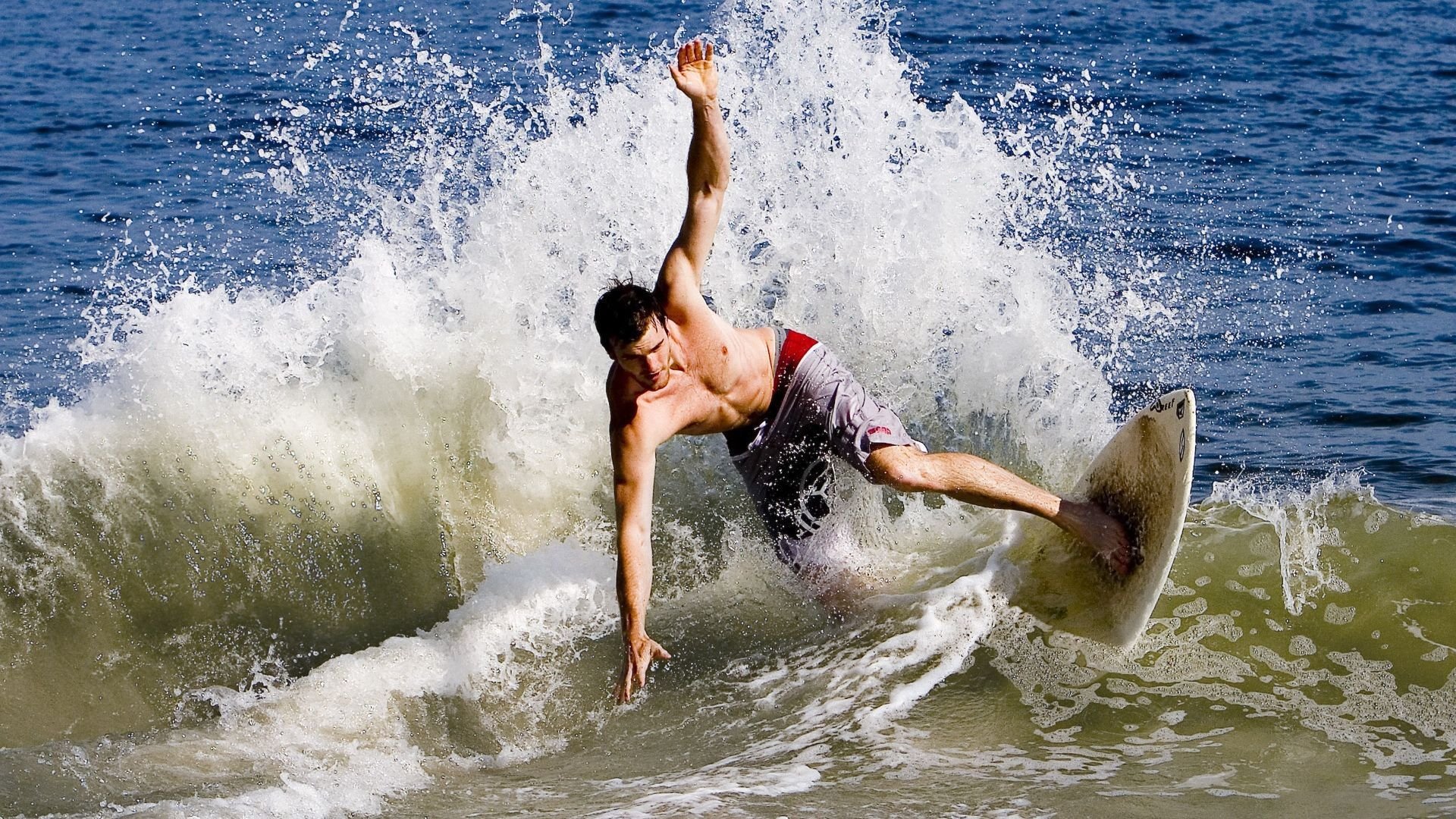 中国女排主帅解析排兵布阵逻辑,中国女排主任